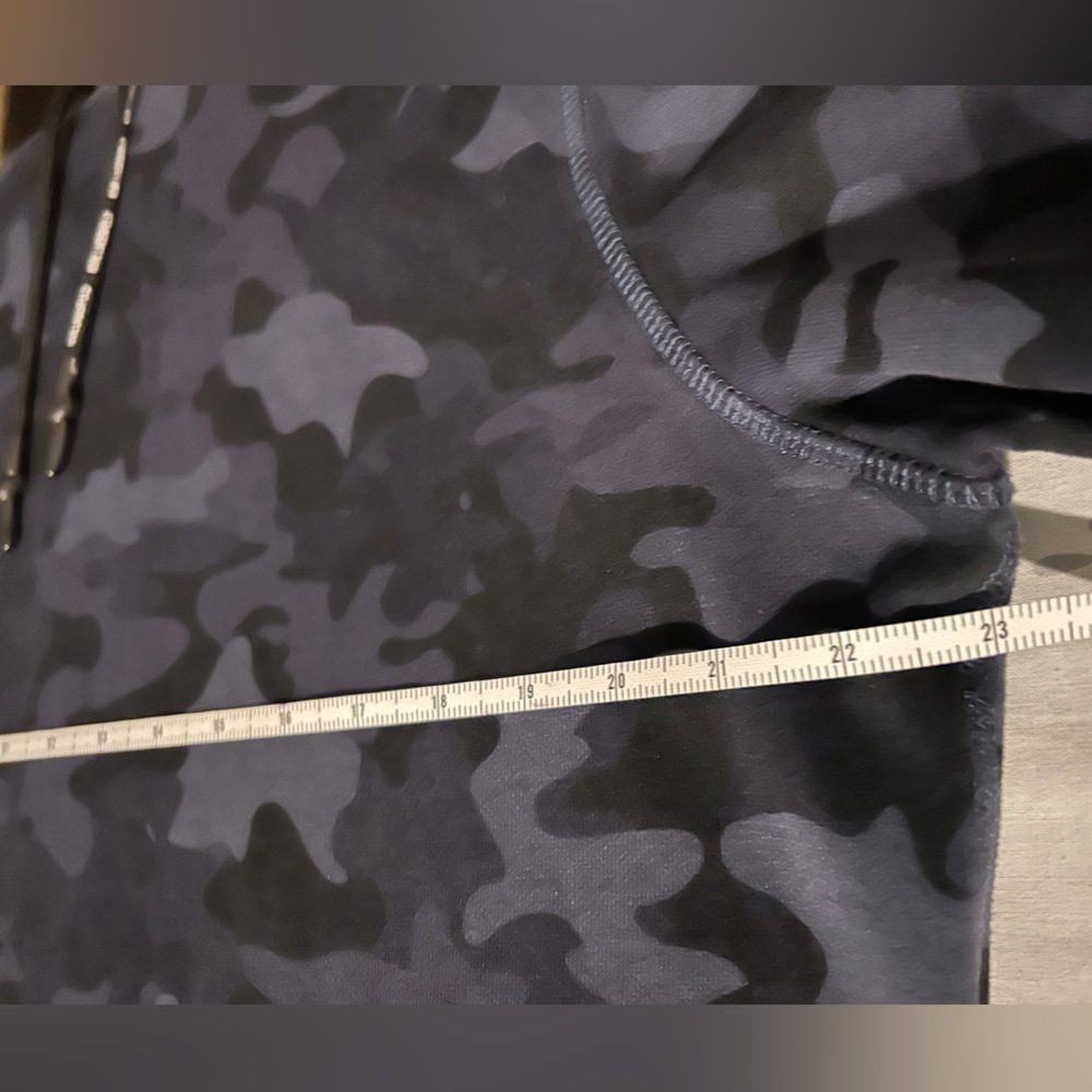 Karl Lagerfeld Navy Camo Hoodie Size M - Picture 6 of 8